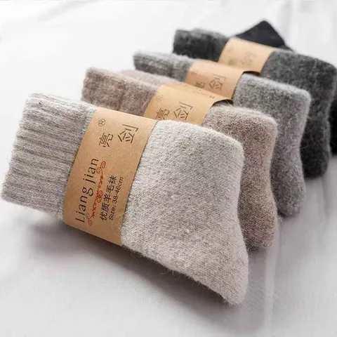 Unisex Winter Warm Thermal Wool Socks Thickened Cold Weather Snow Outdoor Crew Socks Soft Comfortable Daily Wear
