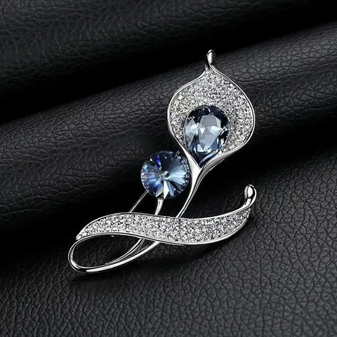Zinc Alloy Rhinestone Floral Brooch Elegant Crystal Flower Pin Fashion Suit Dress Accessories Jewelry Gift For Women