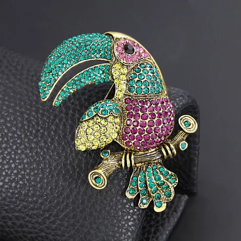 Exquisite Rhinestone Toucan Parrot Brooch Alloy Animal Pin Fashion Clothing Corsage Scarf Decoration Jewelry Gift