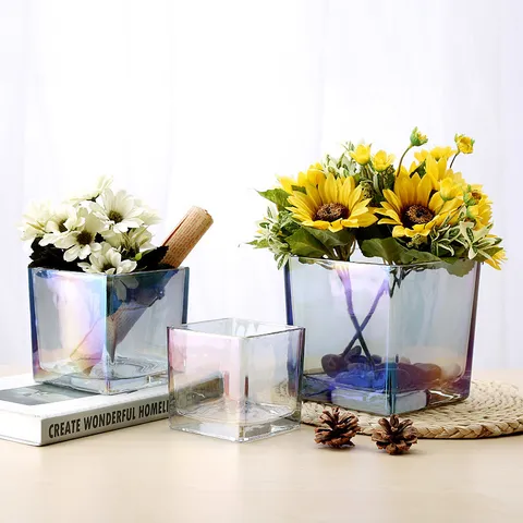 Modern Minimalist Iridescent Glass Vase Square Cube Geometric Tabletop Flower Vase Electroplated Home Decor Floral Arrangement