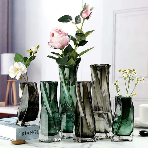 Nordic Creatieve Gedraaide Glas Vaas Woonkamer Tafel Decoratieve Bloemschikken Groen Rookgrijs Vazen
