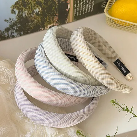 Serre-tête en Éponge à Carreaux Style Coréen pour Femmes Design Haut de Crâne Bandeau Large en Tissu Fait à la Main Rétro