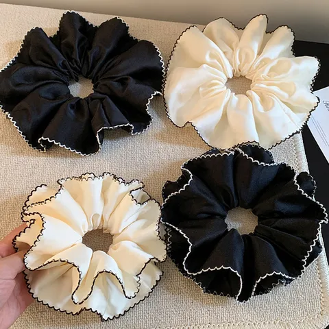 Elegante Satijnen Dubbellaagse Scrunchies Voor Dames Koreaanse Stijl Golf Rand Haarelastiek Grote Paardenstaart Houder Effen Kleur Haaraccessoires
