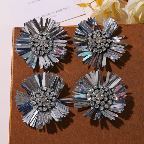 DIY Handgemaakte Pailletten Strass Zonnebloem Madeliefje Schoenbedel Broche Accessoires Bloemen Patch Voor Clogs Ambacht