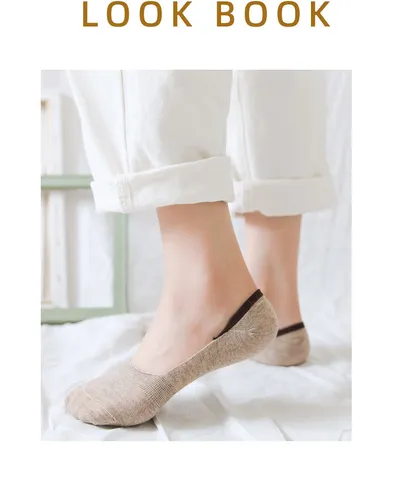 Fantasmini Invisibili da Donna in Cotone Sottile Taglio Basso Calzini Corti Antiscivolo in Silicone Stile Giapponese Colore Caramella Casual