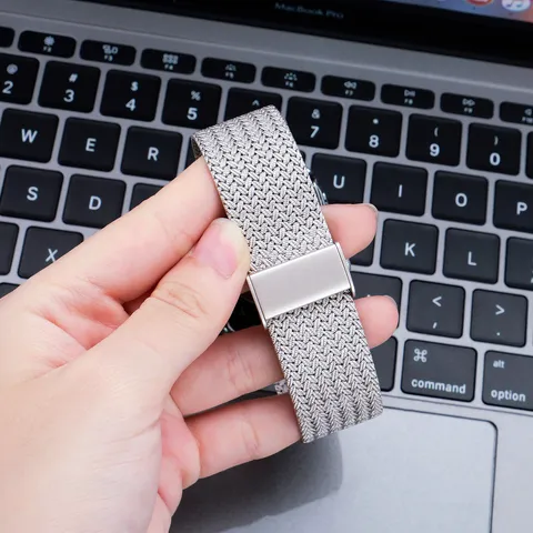 Cinturino di Ricambio per Orologio in Maglia di Acciaio Inossidabile Bracciale in Metallo per Smartwatch
