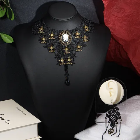 Vintage Gothic Punk Spitze Choker Halskette Set Antik Gold Skull Anhänger Schwarzer Spitzenkragen Für Damen Schmuck