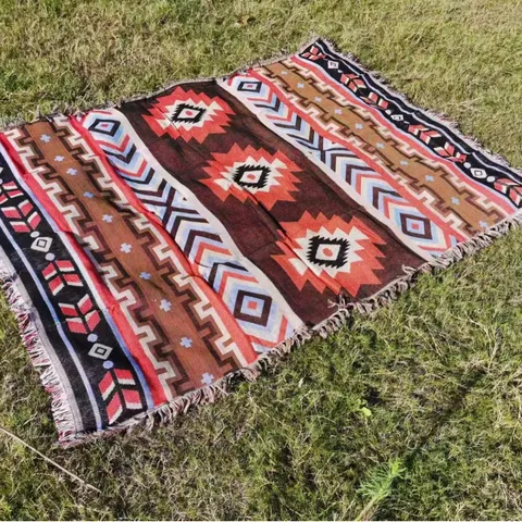 Manta Geométrica Bohemia con Borlas de Poliéster Multifuncional para Sofá Camping al Aire Libre Alfombra Tejida para Sala Dormitorio Decoración Hogar