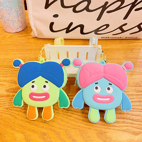 Niedliche Cartoon Mädchen Silikon Münztasche Schlüsselanhänger Mini Rucksack Tasche Charme Anhänger Mit Entzückendem Armband Für Damen Kinder