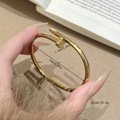 Mode Titanstahl Nagel Armreif Für Damen Herren Luxus Strass Vierblättrige Blume Schnalle Armreif Anlaufgeschützt Nicht Verblassend Vakuum Galvanisiertes Armband Schmuck