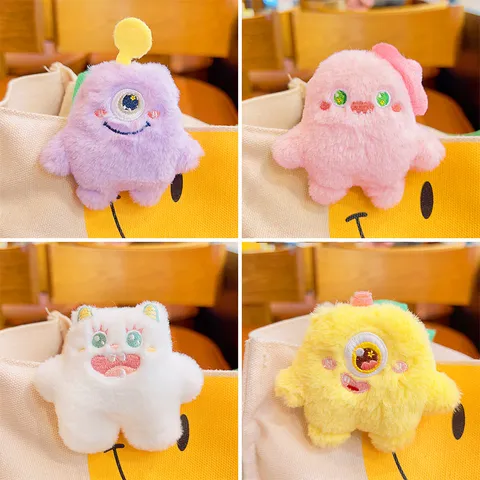 Schattig Klein Monster Pluche Broche Cartoon Mini Pop Sleutelhanger Tas Hanger Kleding Accessoire Geborduurd Pluche Speelgoed Accessoire Voor Vrouwen Kinderen