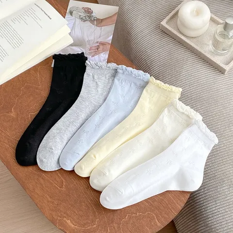 Women's Cute Bow Lace Ruffle Mid-Calf Socks Thin Breathable Cotton Casual Sweet Style Fashion Hosiery