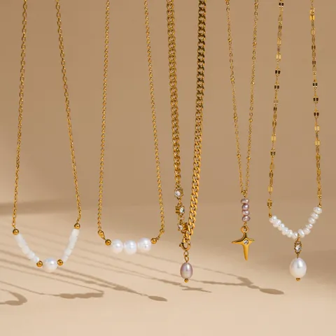 Collana con Pendente in Perla d'Acqua Dolce Naturale in Acciaio Inossidabile per Donna Catena a Due Strati Placcata Oro 18K