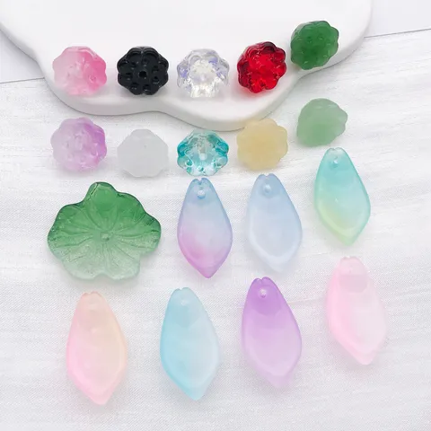 Style Ancien Perles Perforées Pendentif Gousse de Lotus en Verre Tchèque Accessoires de Bijoux DIY
