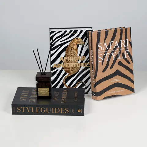 Modern Minimalist Luxury Decorative Fake Book Set Coated Paper Simulation Book For Hotel Villa Coffee Table Ornaments