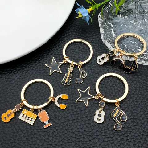 Hip Hop Music Theme Metal Keychain Guitar Headphone Note Star Pendant Key Ring Zinc Alloy Fashion Accessories Gift