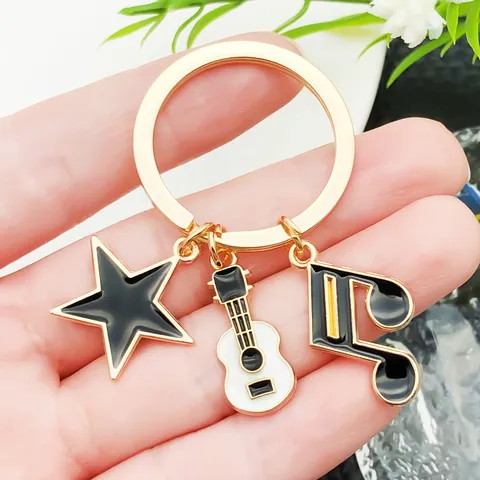 Hip Hop Music Theme Metal Keychain Guitar Headphone Note Star Pendant Key Ring Zinc Alloy Fashion Accessories Gift