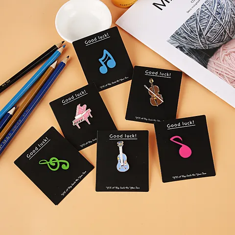 Creatieve Cartoon Muzieknoten En Instrumenten Metaal Legering Broches Mode Emaille Speldjes Badge Kleding Accessoires