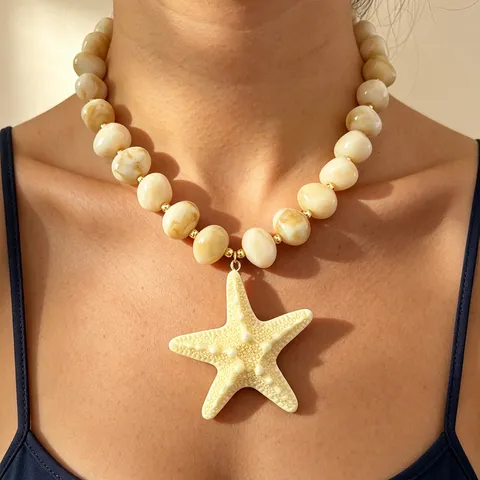 Colorful Acrylic Starfish Beaded Necklace Dopamine Style Resin Pendant Necklaces For Women Fashion Casual Jewelry