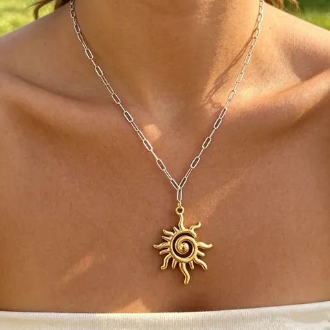 Minimalist Stainless Steel Sun Pendant Necklace For Women Gold Silver Plated Geometric Fashion Jewelry Collar Necklace