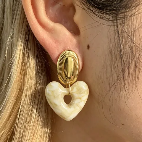 Fashion Colorful Heart Resin Earrings With Stainless Steel Earpost Sweet Love Shape Dangle Earrings Women Jewelry Gift