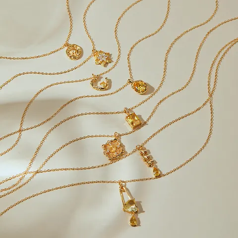 Collar con Colgante de Circonia Amarilla de Cobre Chapado en Oro de 18K Cadena de Clavícula Geométrica para Mujer Joyería Moderna Regalo