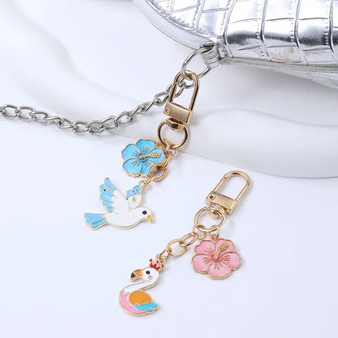 Cute Cartoon Bird Keychain Alloy Flamingo Pigeon Flower Pendant Keychain For Bag Decor Women Gift Key Ring Jewelry