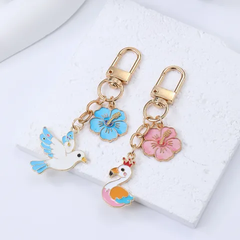Cute Cartoon Bird Keychain Alloy Flamingo Pigeon Flower Pendant Keychain For Bag Decor Women Gift Key Ring Jewelry