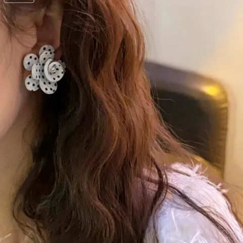 Trendige Harz Blume Ohrstecker Für Damen Übertriebene 3D Mehrlagige Blütenblätter Statement Floral Punkte Leopardenmuster Ohrringe Lässiger Partyschmuck