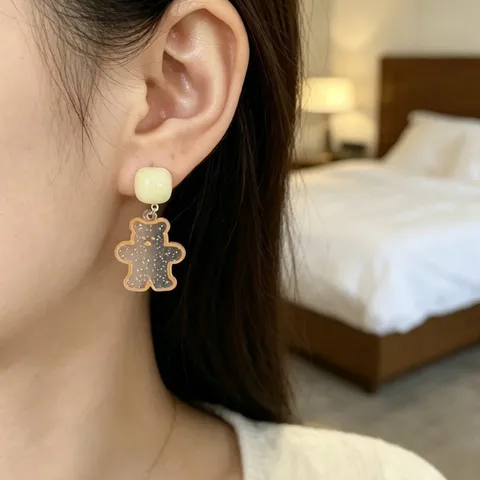Süße Cartoon Acryl Transparente Glitzer Bär Ohrstecker Süße Mädchen Minimalistische Zinklegierung Pfosten Schmuck Zubehör