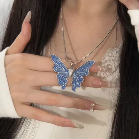 Legierung Schmetterling Anhänger Halskette Mode Emaille Insekt Schlangenkette Halsketten Geschenk Für Unisex Alltäglichen Schmuck