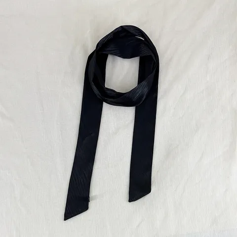 Women's Long Ribbon Scarf Satin Solid Color Ripple Texture Hair Scarf Multi-use Handbag Ribbon Commuting Fashion Accessories