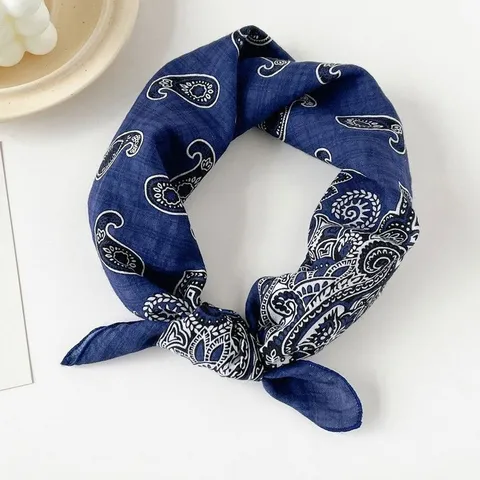 Retro Paisley Floral Square Scarf Women Fashion Polyester Neck Scarf Lightweight Daily Decorative Headband Hair Scarf