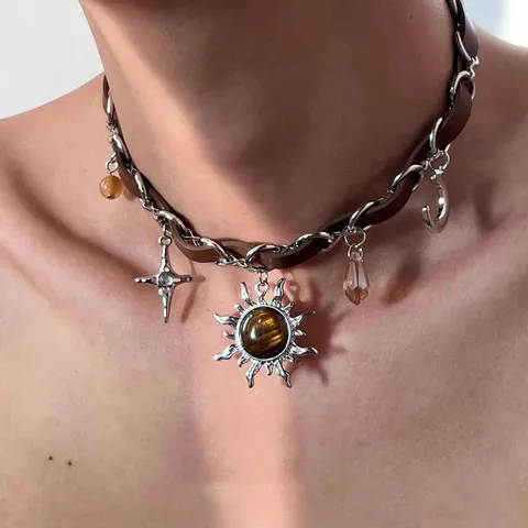 Vintage Y2K Sun Star Moon Pendant Choker Necklace Brown Leather Alloy Rhinestone Hip Hop Sweet Cool Jewelry For Women