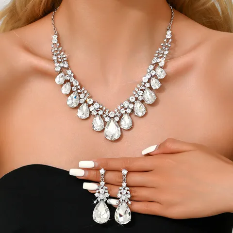 Set di Collana e Orecchini in Lega Strass Vintage Collana Girocollo di Cristallo a Goccia d'Acqua Orecchini Pendenti Set da Donna