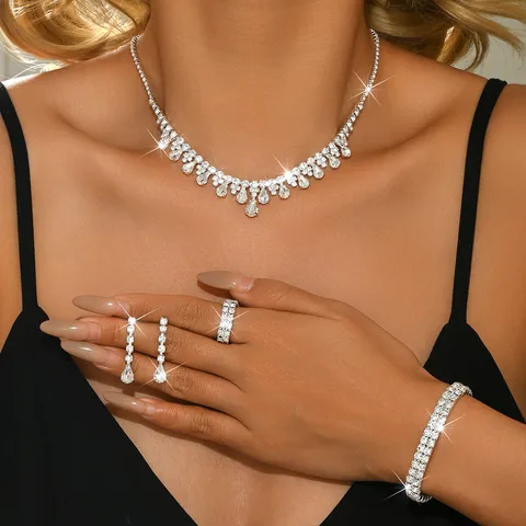 Luxury Copper Rhinestone Bridal Jewelry Set Shiny Silver Plated Tassel Necklace Earrings Bracelet Set For Wedding Prom Women Accessories