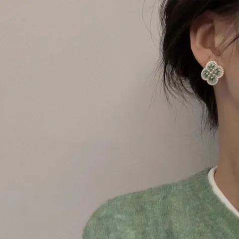 Pendientes de Botón de Aleación con Flores y Strass Estilo Coreano Elegantes Pendientes de Mariposa con Perla Artificial Mujer