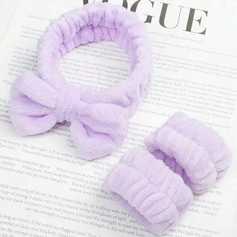 Ensemble Bandeau et Poignets en Polaire Corail Peluche Maquillage Lavage Visage Cloud Bande à Cheveux Mignon Nœud Accessoires Cheveux Pour Femmes