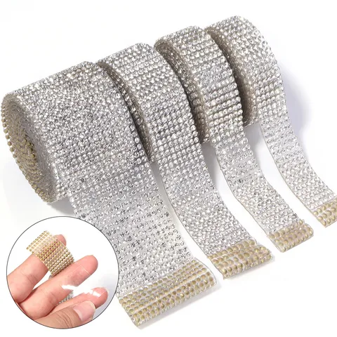 Ruban de Strass Autoadhésif Rouleau de Diamants en Cristal Scintillant pour DIY Coque de Téléphone Chaussures Vêtements
