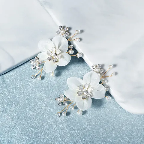 Bridal Wedding Shoe Clips Handmade White Satin Flower Shoe Buckles Artificial Pearl Rhinestone Decoration For Women Heels Party