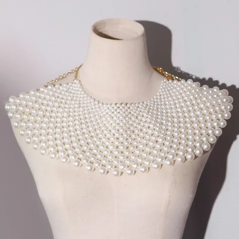Luxury Alloy Scalloped Artificial Pearl Tassel Body Chain Vintage Statement Chest Necklace For Women Show Costume Accessory