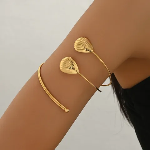 Bracciale Aperto a Conchiglia Geometrica Minimalista per Donna Bracciale in Metallo in Lega a Più Strati Gioielli di Moda Oro Argento