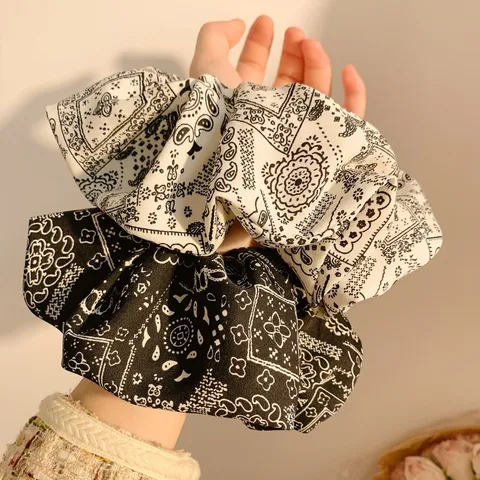 Large Fabric Printed Scrunchie Paisley Pattern Elastic Hair Band For Women Elegant Hair Tie For Ponytail Daily Hair Accessories
