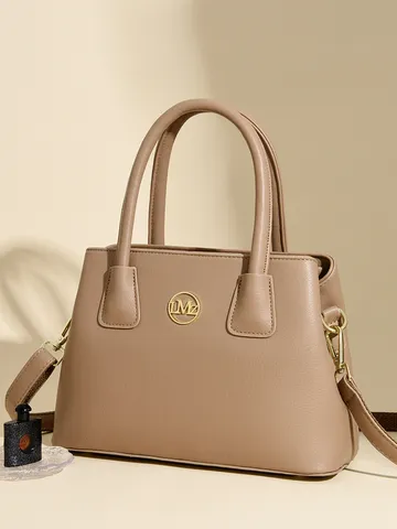 Women PU Leather Tote Bag Large Capacity Commuter Handbag Casual Fashion Top Handle Shoulder Bag With Metal Hardware