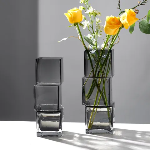 Handmade Irregular Displaced Glass Vase Modern Minimalist Creative Geometric Flower Vase for Living Room Home Decor