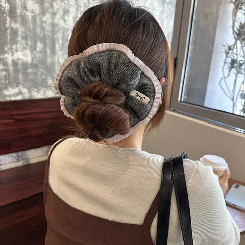 Womens Knitted Hair Scrunchie Soft Wool Blend Elastic Hair Rope Elegant Ruffled Lace Hair Accessories Ponytail Holder
