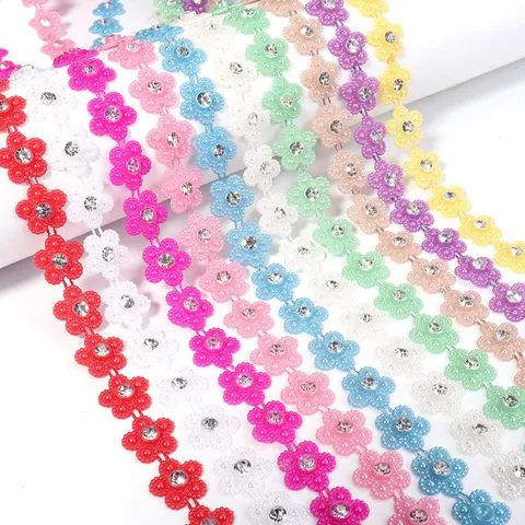 Plastic Flower Rhinestone Inlaid Artificial Pearl Chain Decorative Accessory For Clothing Bag Keychain DIY Floral Chain