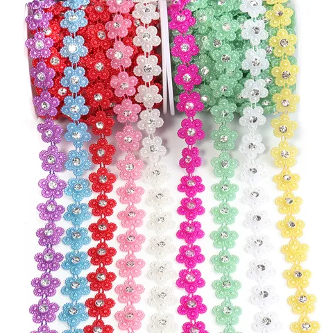 Plastic Flower Rhinestone Inlaid Artificial Pearl Chain Decorative Accessory For Clothing Bag Keychain DIY Floral Chain