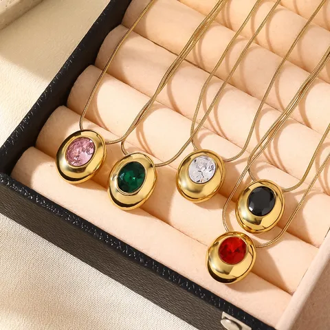 Collier Pendentif Géométrique Ovale en Acier Inoxydable Plaqué Or Strass Bijoux pour Femmes