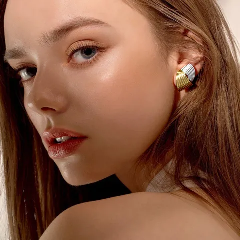 Modern 304 Stainless Steel Two-Tone Spiral Stripe Stud Earrings For Women Minimalist Luxury Rotating Geometric Fashion Jewelry